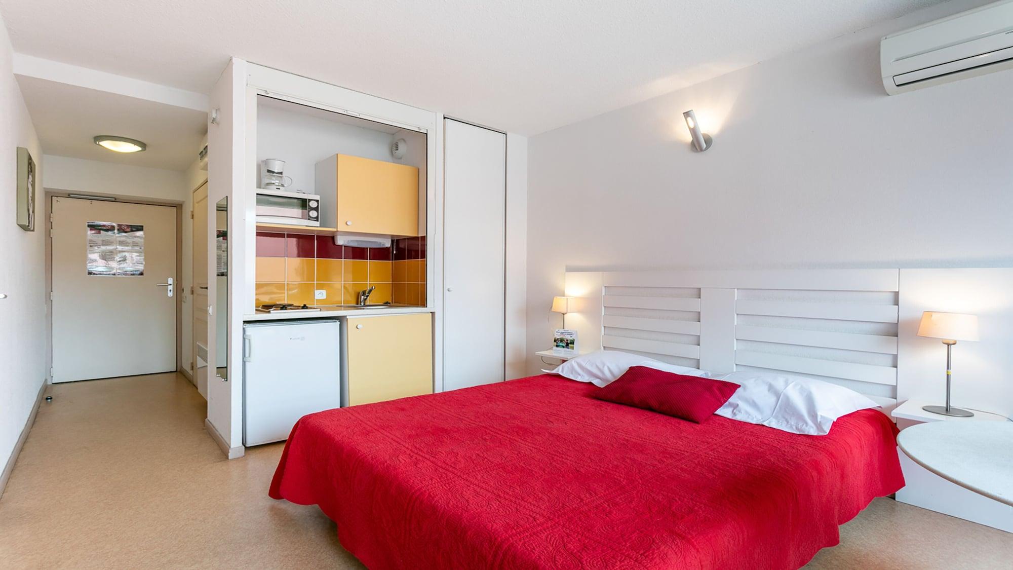 Vacanceole - Residence Le Saint Clair Agde Exterior foto