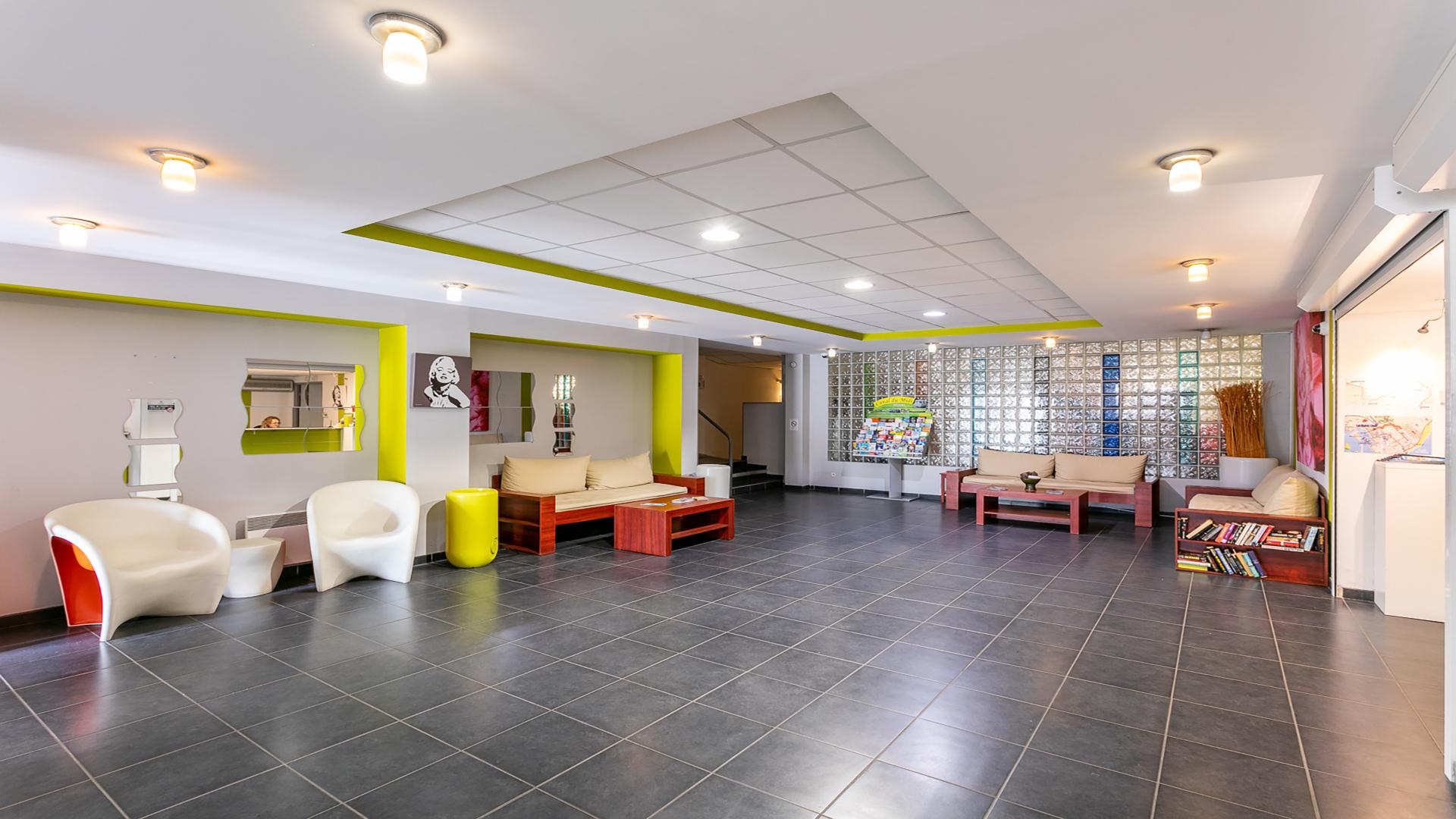 Vacanceole - Residence Le Saint Clair Agde Exterior foto