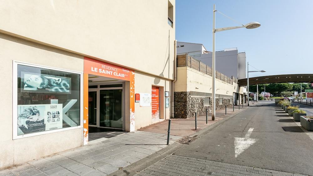 Vacanceole - Residence Le Saint Clair Agde Exterior foto
