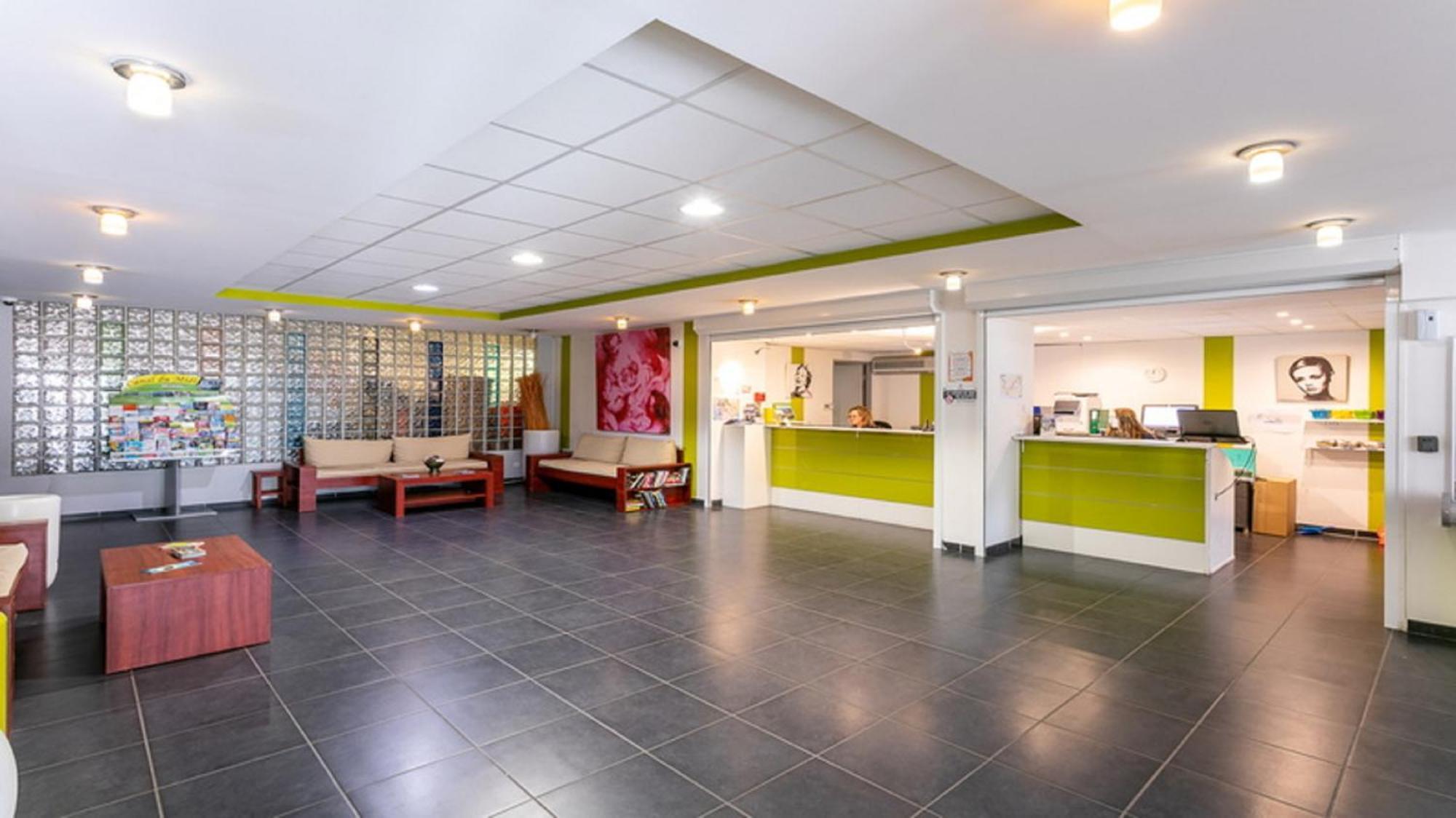 Vacanceole - Residence Le Saint Clair Agde Exterior foto