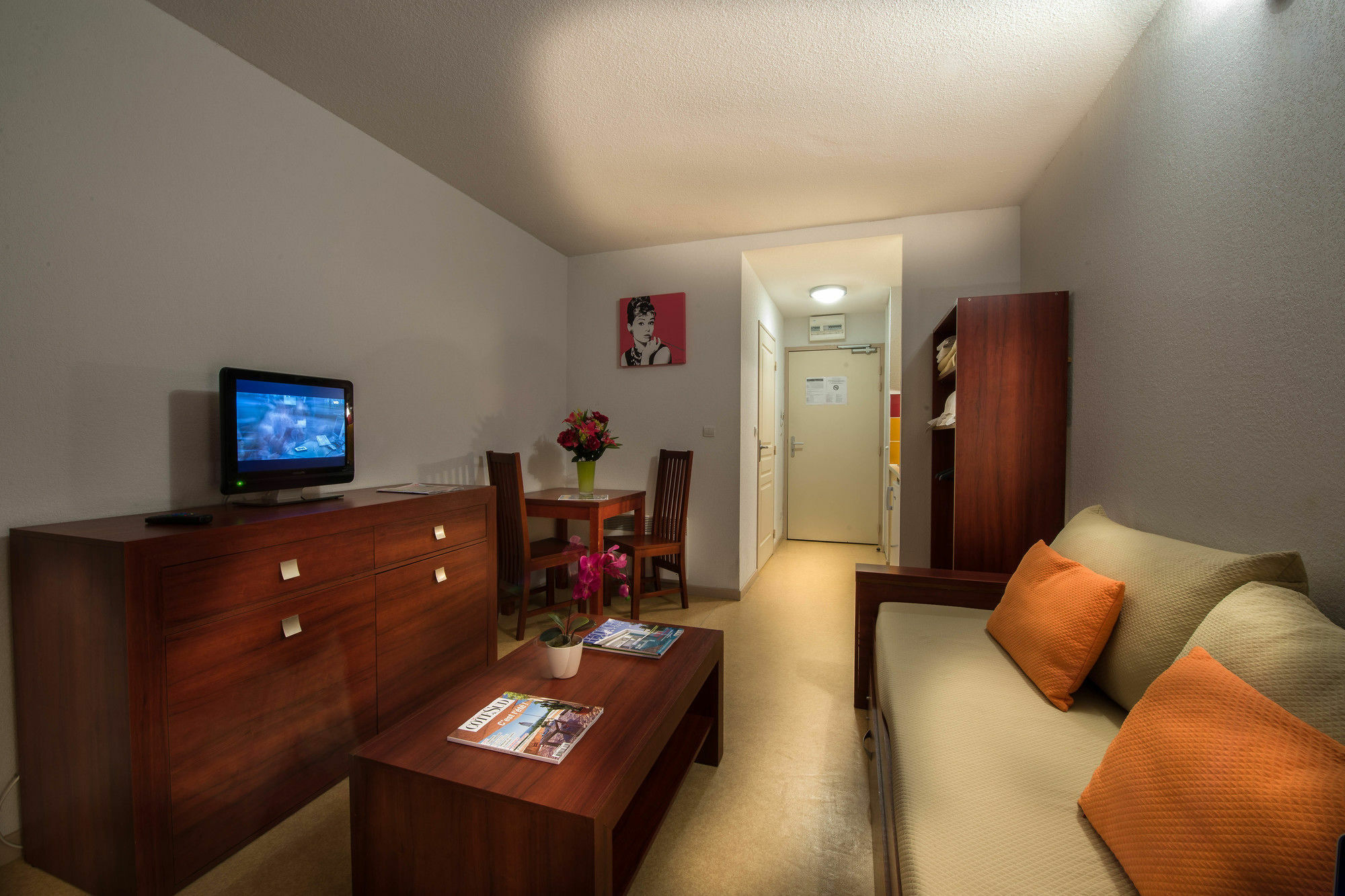 Vacanceole - Residence Le Saint Clair Agde Exterior foto